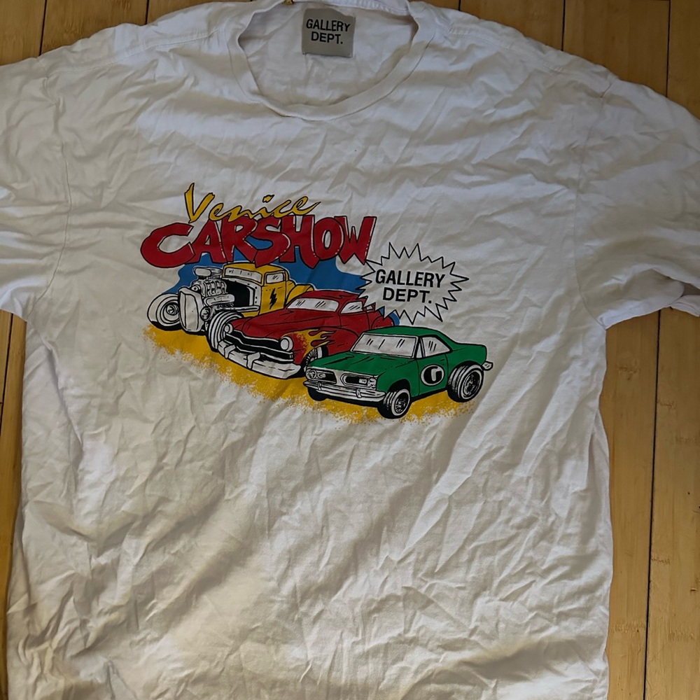 Gallery dept shirt size L